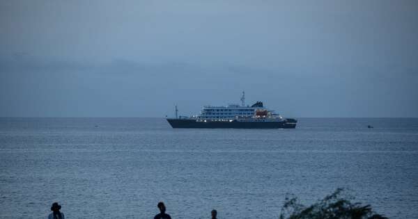 La Nación / Crucero con hantavirus: confirman la cepa Andes, transmisible entre humanos