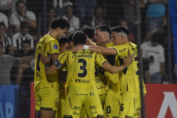 Recoleta amarga a Santos de Neymar en Pedro Juan Caballero - trece