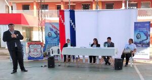 Más de 450 alumnos participaron en charla educativa en Iturbe