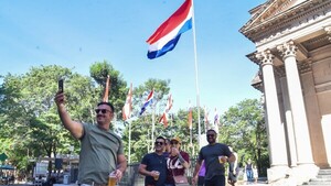 Palma se viste de tricolor para una edición patriótica de Palmear con ferias, música y gastronomía