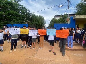 Cadena de oración y apoyo: La comunidad del Colegio Yacyretá se moviliza por Hanna y su madre