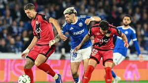 El Rayo Vallecano elimina a Julio Enciso, quien falló un penal