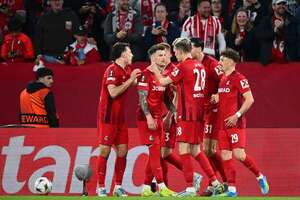 Friburgo y una remontada que vale el billete a su primera final europea - Fútbol Internacional - ABC Color
