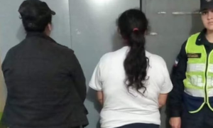 Detienen a dos cocineras tratando de robar insumos de una escuela en Independencia - OviedoPress