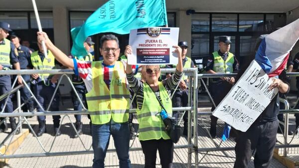 Jubilados se manifestarán para apoyar al dire pyahu del IPS