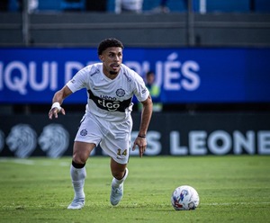 Locura por el Decano: Olimpia habilita venta de entradas para el choque ante Vasco Da Gama