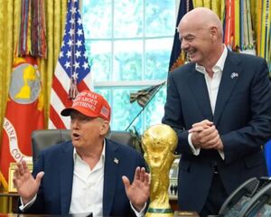 Popular / ¡Presi de la FIFA se defendió de las cañeadas por las entradas carellis!