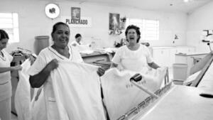 Antiguo Clínicas en imágenes: Lanzan fotolibro del conocido como hospital de los pobres