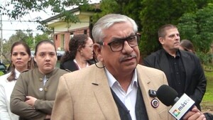 En visita sorpresa, Fretes constata lamentables condiciones del IPS de Encarnación