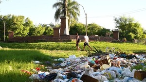 Parque Caballero: Asuncenos urgen salvar del abandono al gigante verde