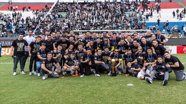 Olimpia estrena título de campeón