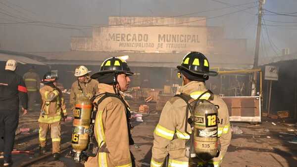 Afectado por incendio en Mercado de Itauguá: "Se veía venir, las instalaciones eléctricas tienen 60 años"