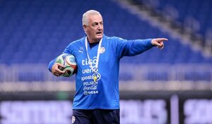 Albirroja: los jugadores de Olimpia y Cerro Porteño que Alfaro incluyó en la prelista para el Mundial