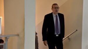 Senado mete presión para expulsión y Erico promete renunciar hoy