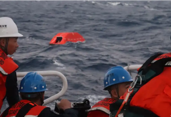 Naufragio de barco deja 14 desaparecidos en Malasia
