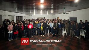 MÁS DE 200 FAMILIAS DE CARMEN DEL PARANÁ AVANZAN PARA REGULAR SUS TERRENOS