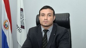 Fiscal que tuvo chats con abogado de Cartes e imputó a Abdo encabeza terna para juez